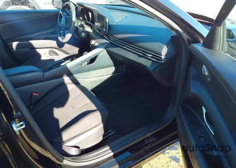 2022 Hyundai Elantra Se z USA, uszkodzony, nr VIN 5NPLL4AG0NH074102